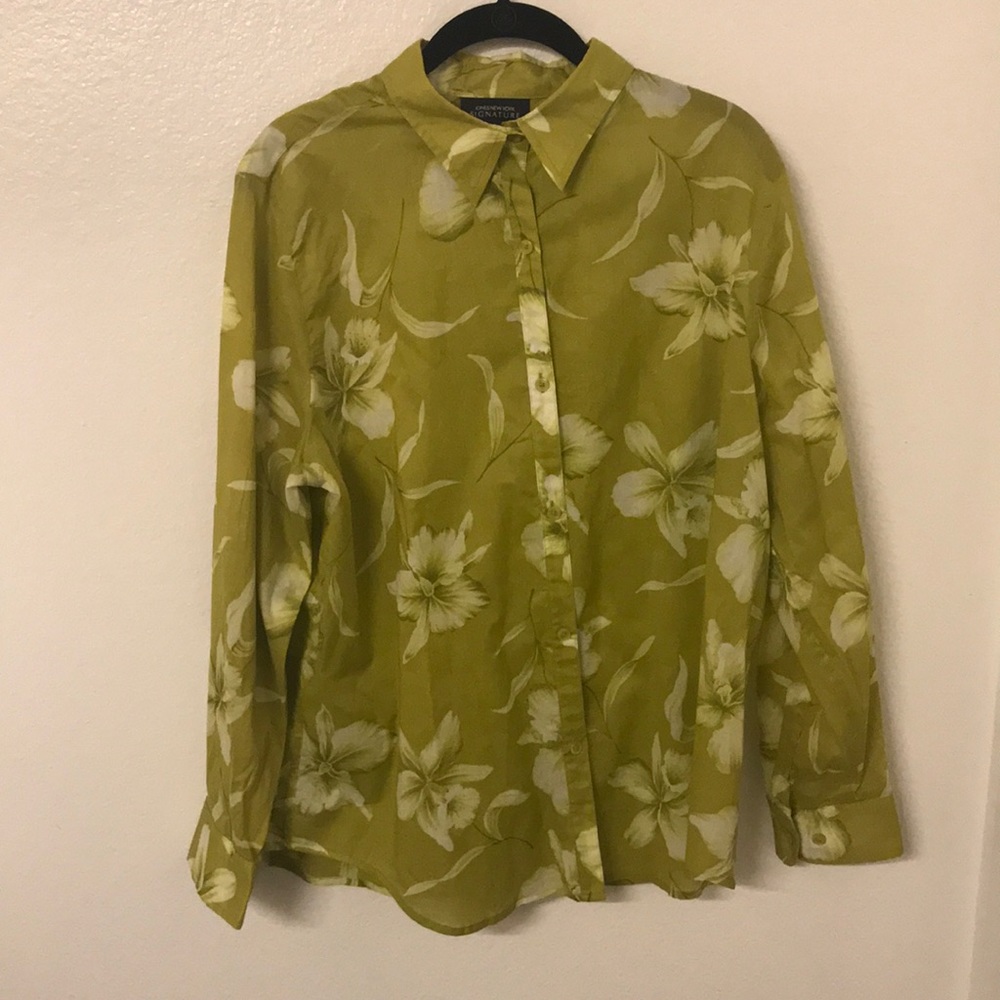 Jones New York Signature green floral button up